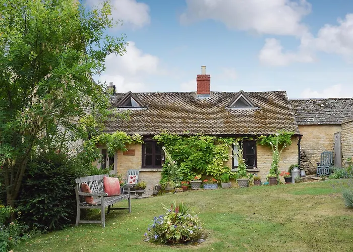 Picket Piece Cottage
